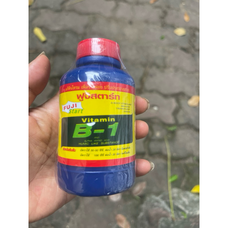 Phân bón VITAMIN B1 - thái lan lọ 100ml