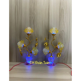 ĐÈN BA BÔNG SEN ĐỔI MÀU (1CẶP)