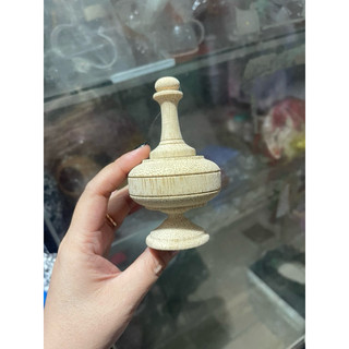 bầu tre lồng khuyên, hút mật