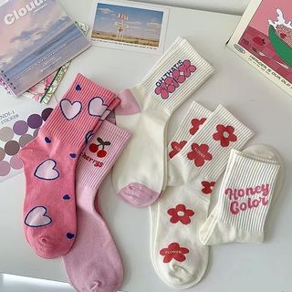 Tất vớ nam nữ cổ trung phối màu kem hồng pink trái tim phong cách dễ thương