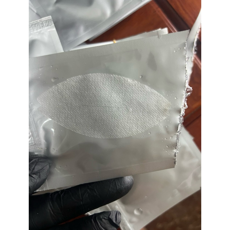 Miếng môi không hình phun xăm thẩm mỹ