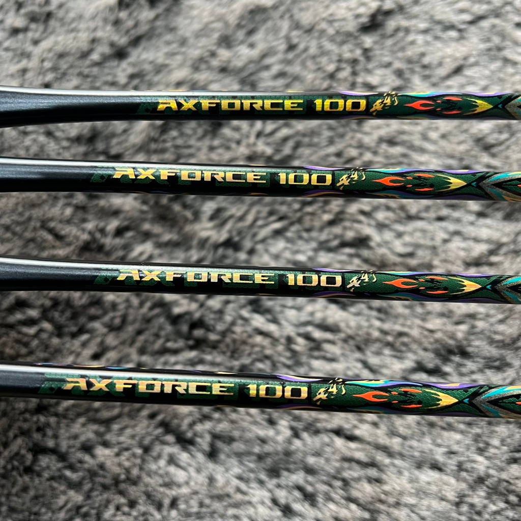 Vợt Cầu Lông Axforce 100 kỳ lân khung carbon căng sẵn 11kg(tặng cuốn cán+ tứi đựng)