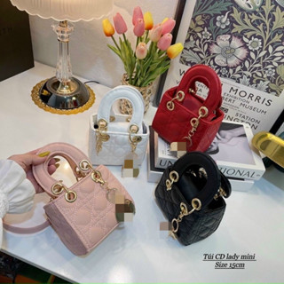 Túi Đeo Chéo Da Sần Cho Mẹ Và Bé Dáng Túi Vuông Size Nhỏ Tặng Chùm Phụ Kiện
