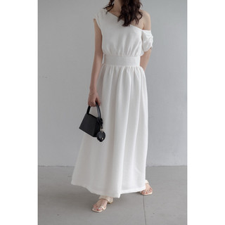 Đầm Linen ánh nhũ nhẹ nhàng chất liệu mềm mại tôn dáng
