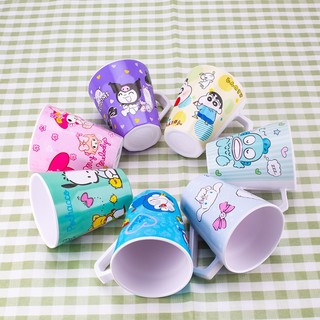 🌸LY CỐC CÓ QUAI CẦM HELLO KITTY DOREMON & FRIENDS