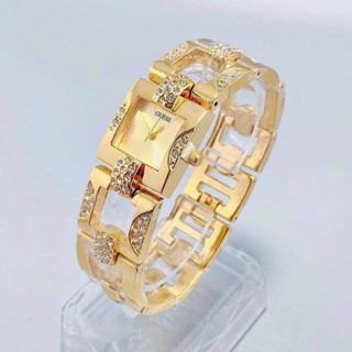 Đồng hồ Nữ GUESS dây kim loại đẹp