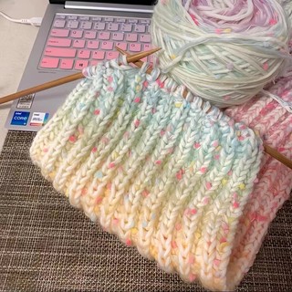 Len PomPom / Len Pom Pom Dệt Kim Cầu Vồng 150g