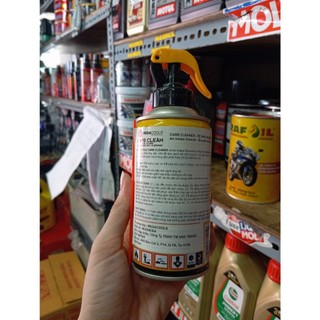 Chai dung dich xịt rửa  vệ sinh vbuồng đốt megacool 300ml siêu tiện lợi