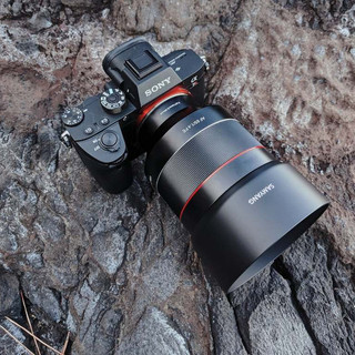Ống kính samyang af 85mm f1.4 fe 99%