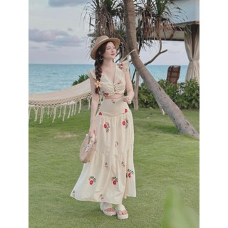 Set váy dài - Set váy nữ lụa hoa dạo biển, sét váy áo cổ v cánh tiên đính nút bọc croptop kèm chân váy dáng dài