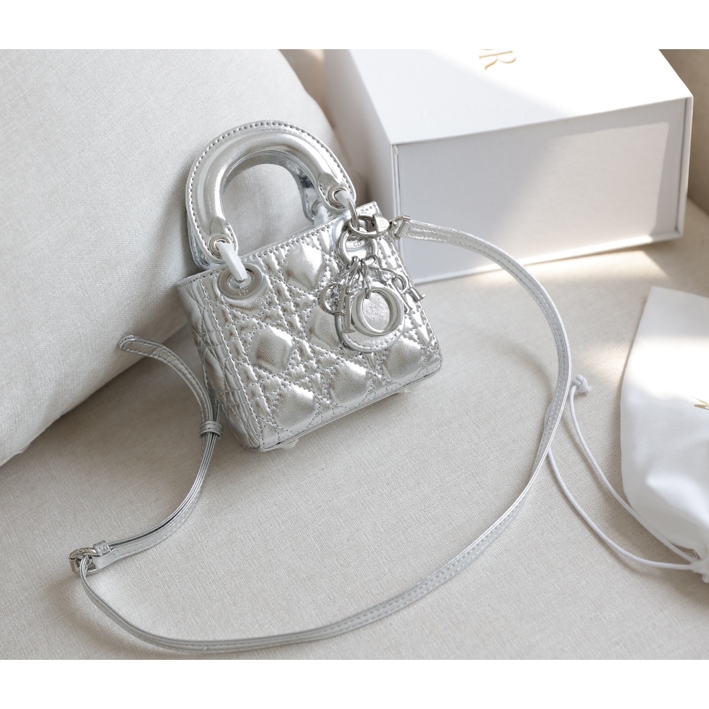 TÚI CD LADY MICRO SILVER SZ12