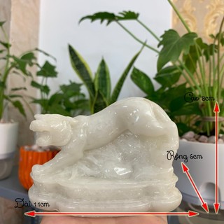 Tượng linh vật phong thủy con Hổ trang trí phong thủy bàn làm việc - Dài 11cm - Màu trắng đá non nước