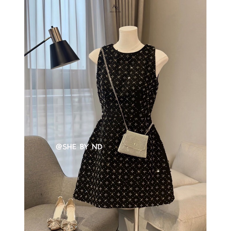 ĐẦM ĐÁ HỞ VAI CỰC SANG CHẢNH ND