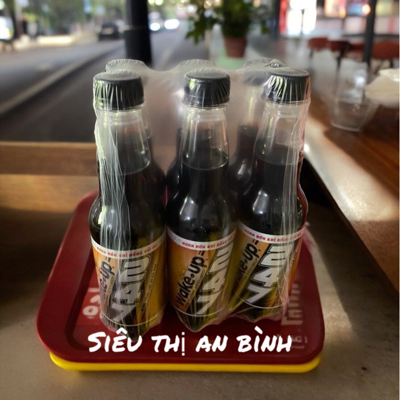 lốc 6  chai nước uống wake. up 247 330ml