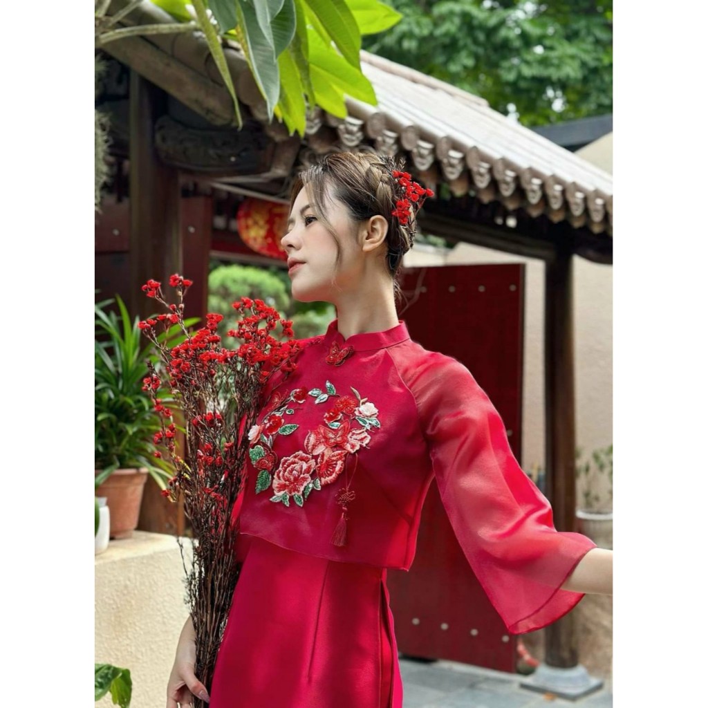 Áo dài cách tân nữ màu đỏ đính kết chất tơ organza cao cấp - Áo dài Ánh Nguyệt - AN07