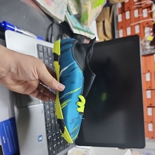 Giầy đá bóng cổ thun 154c giảm giá sock còn 99k ( giá gốc 250k )khâu full đế