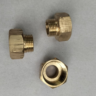Lơ nối chuyển bậc ren ngoài 21mm,ren trong 27mm loại đồng