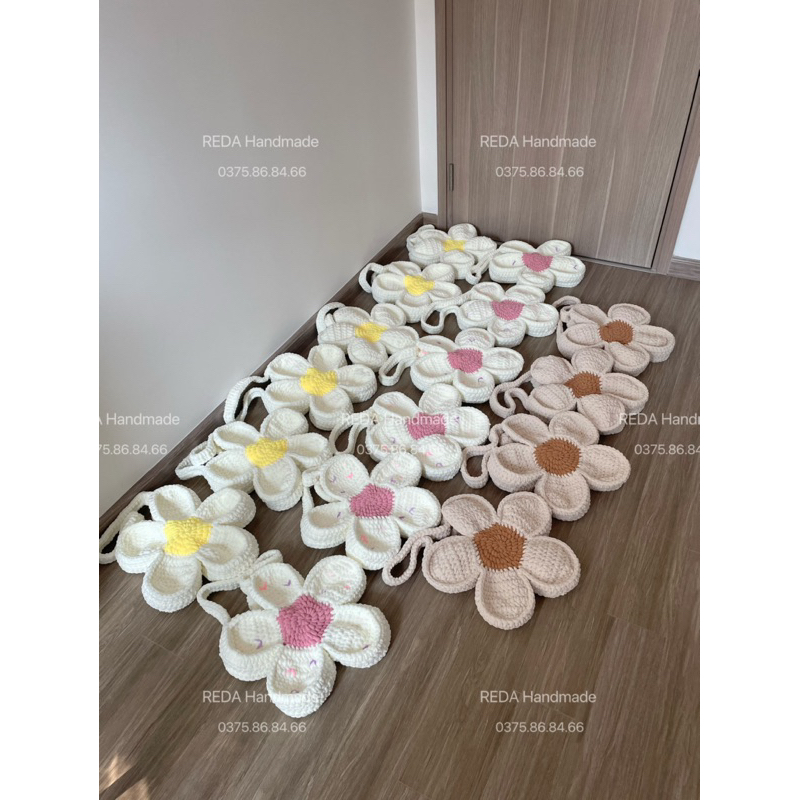TÚI HOA LEN 5 cánh Handmade, túi hoa len BLOOMBAG