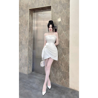 Đầm cúp ngực quyến rũ