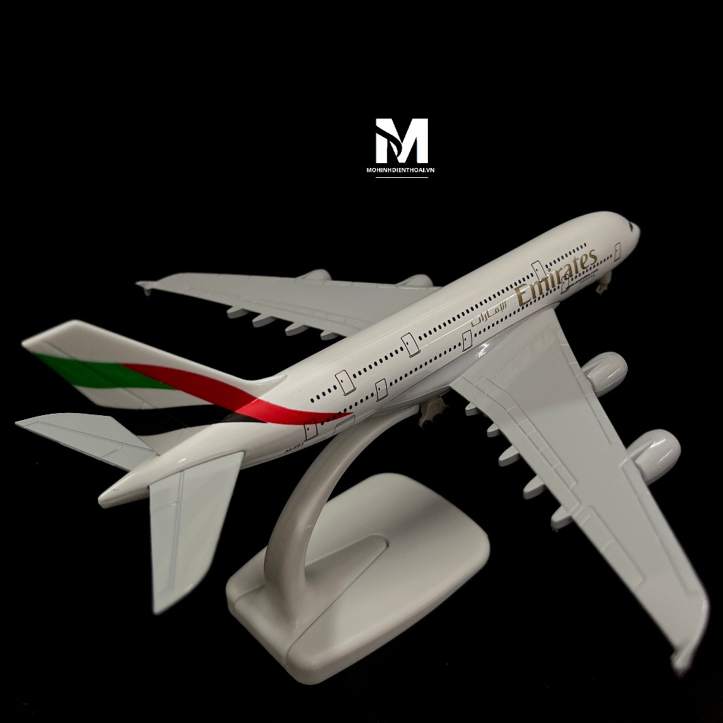 MÔ HÌNH MÁY BAY AIRBUS A380 EMIRATES TỈ LỆ 1:400 (20CM) SƠN TĨNH ĐIỆN BÓNG ĐẸP CAO CẤP