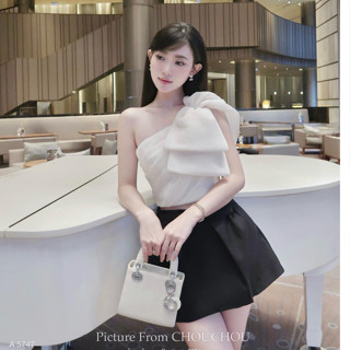 Set áo tơ lệch vai đính nơ kèm chân váy ĐEN thắt nơ hai màu NÂU BE, set đồ nữ áo croptop lệch vai kèm chân váy ngắn