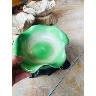 Bát sen thả hoa sen( bát tụ Lộc )có đế kèm