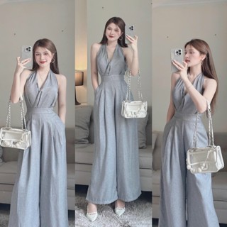 Jum nữ quần dài ống rộng cổ yếm hở lưng sexy đẹp y hình