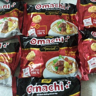 Mì omachi bò hầm sốt vang 92g,mì omachi trộn thịt xiên nướng 82g