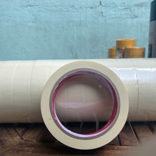 Băng keo giấy 24mmx30m, băng dính giấy che sơn, note văn phòng hàng VN có độ dính tốt chịu nhiệt và lọt ra không để keo