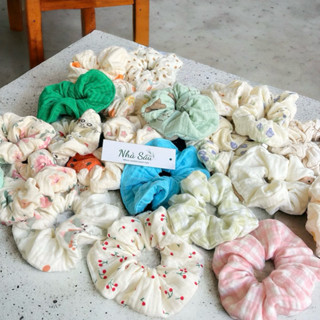  Cột tóc vải - scrunchie Nhà Sâu 