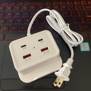 Củ sạc nhanh 4 cổng C55 gồm 2 USB 5,1A và 2 PD20W củ sạc 4 cổng có dây cho điện thoại di động