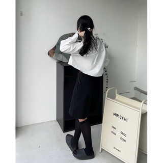  𝐅𝐨𝐫𝐢𝐞 𝐒𝐡𝐢𝐫𝐭 | 𝐦𝐢𝐫.𝐛𝐲𝐡𝐢 | Sơ mi croptop linen form rộng