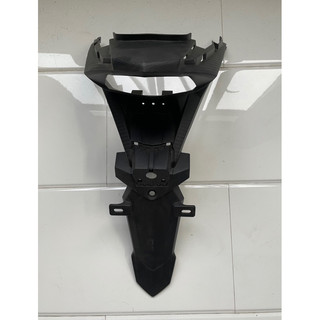 Đuôi sau / chắn bùn sau / đuôi gắn biển số xe star 125cc/ star sr - mã ve1 - chính hãng sym