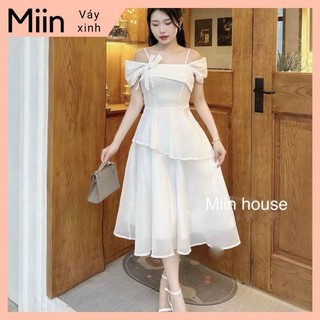 Váy trễ vai thô thêu hoa