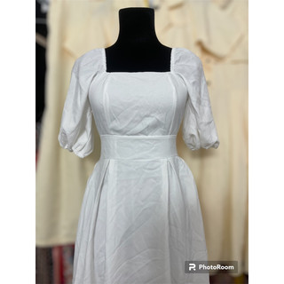 đầm trắng nữ thanh lịch nhẹ nhàng (size s ) 98k