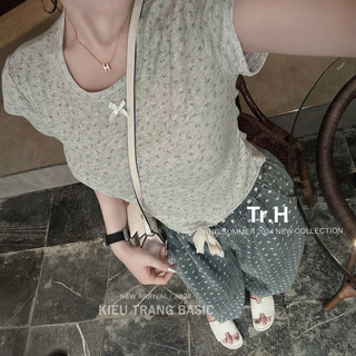 Áo thun tăm hoa nhí kiều trang basic