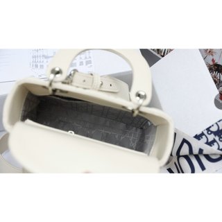 TÚI CD LADY SZ20 TAG BẠC