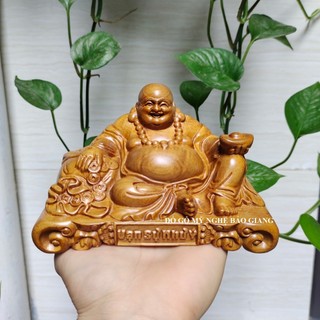 tượng phật di lặc để xe ô tô gỗ bách thơm