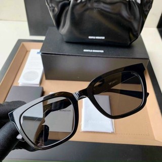 Kính mát mắt vuông GM Momati nam nữ thời trang hè, nhiều màu, dáng chuẩn Liup Eyewear