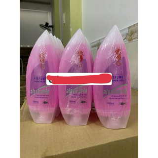sữa tắm cá ngựa màu hồng