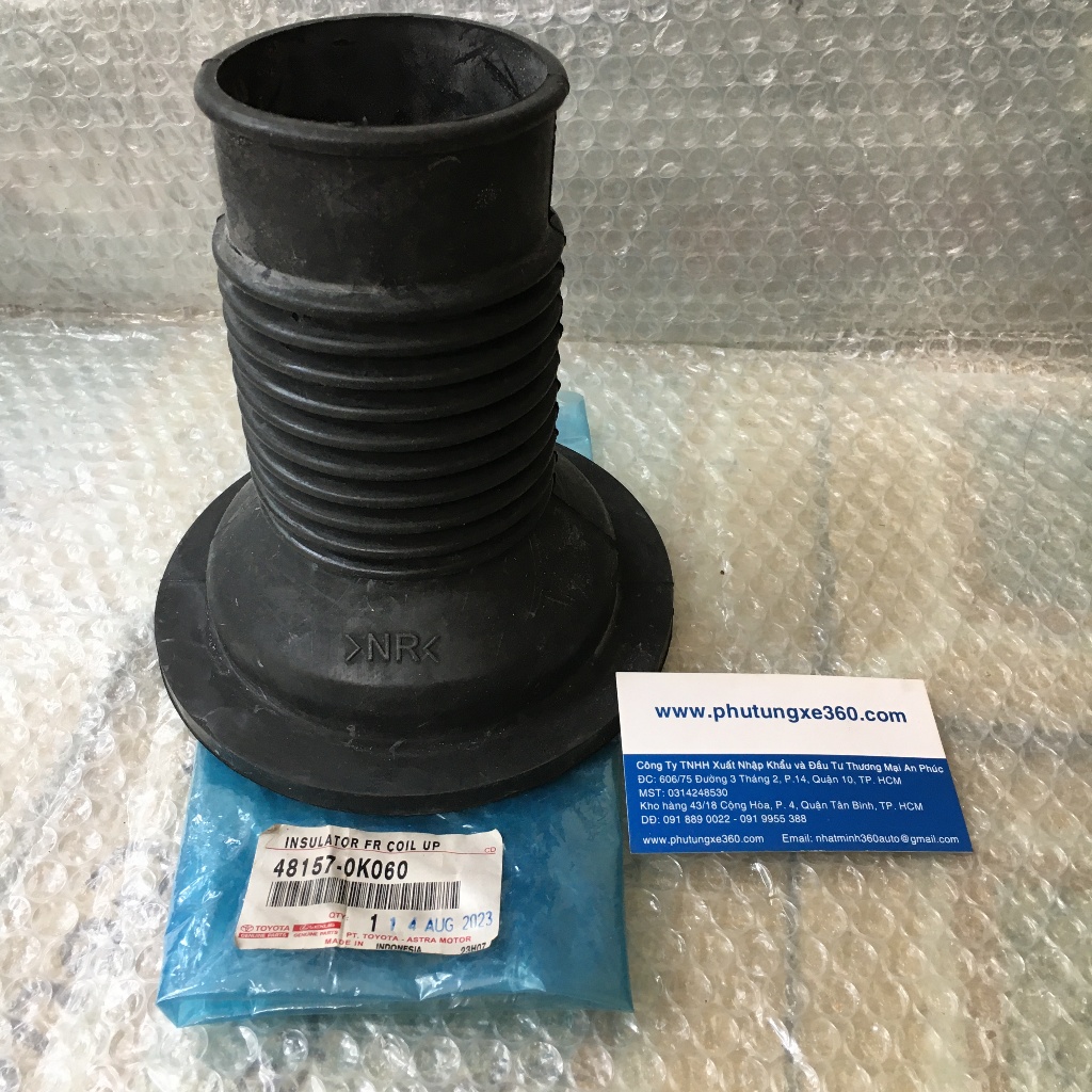 Cao su chụp bụi phuộc trước trên Innova, hiệu Toyota(48157-0K060) (Cái)