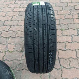 Vỏ lốp 205/60R16 TBB