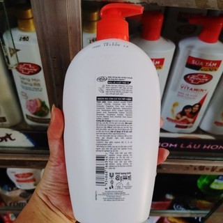 Nước rửa tay LIFEBUOY