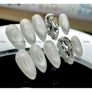 Nailbox Thiết kế đính đá mắt mèo 246
