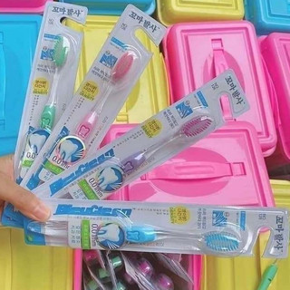 Bàn Chải Đánh Răng Hàn Quốc NO126 (Giao Mầu Ngẫu Nhiên)