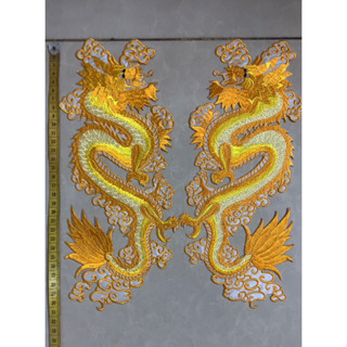 cặp miếng ủi hình rồng thêu dính sẵn keo đỏ vàng