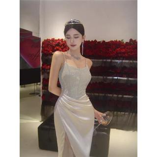 Váy 2 Dây Lụa Nhũ Xẻ Dây Đá