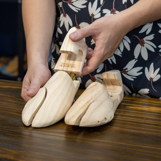 Shoes Up Shoe Trees - Cây giữ phom giày,Shoe Trees Gỗ Thông Cao Cấp