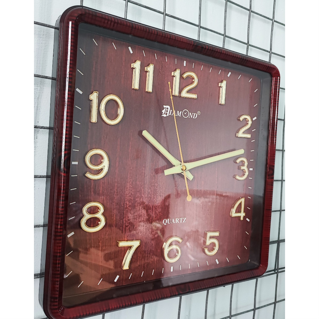 [HCM Hỏa Tốc] Đồng hồ treo tường 31cm số dạ quang kim trôi máy tốt bảo hành 12 tháng đổi mới - D46N