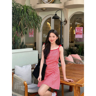 Đầm caro hai dây